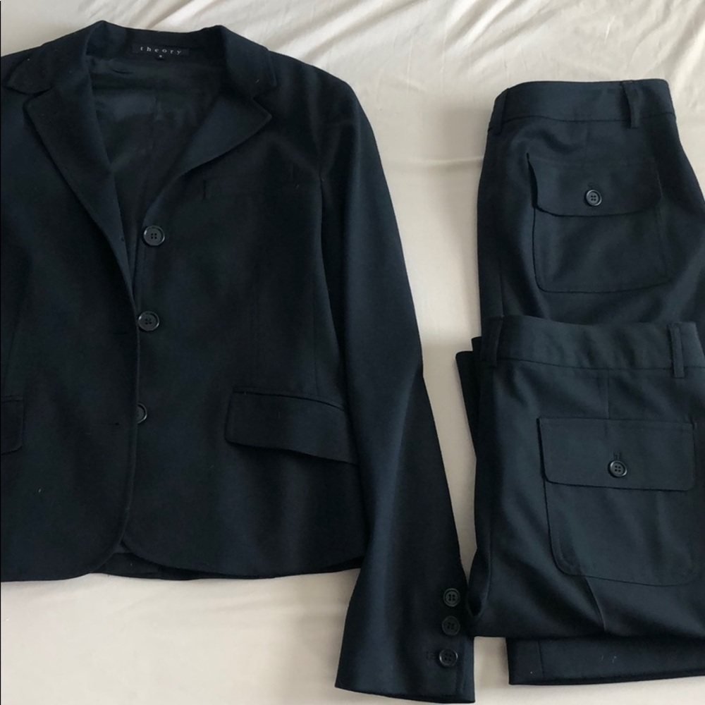 Black Theory dress suit